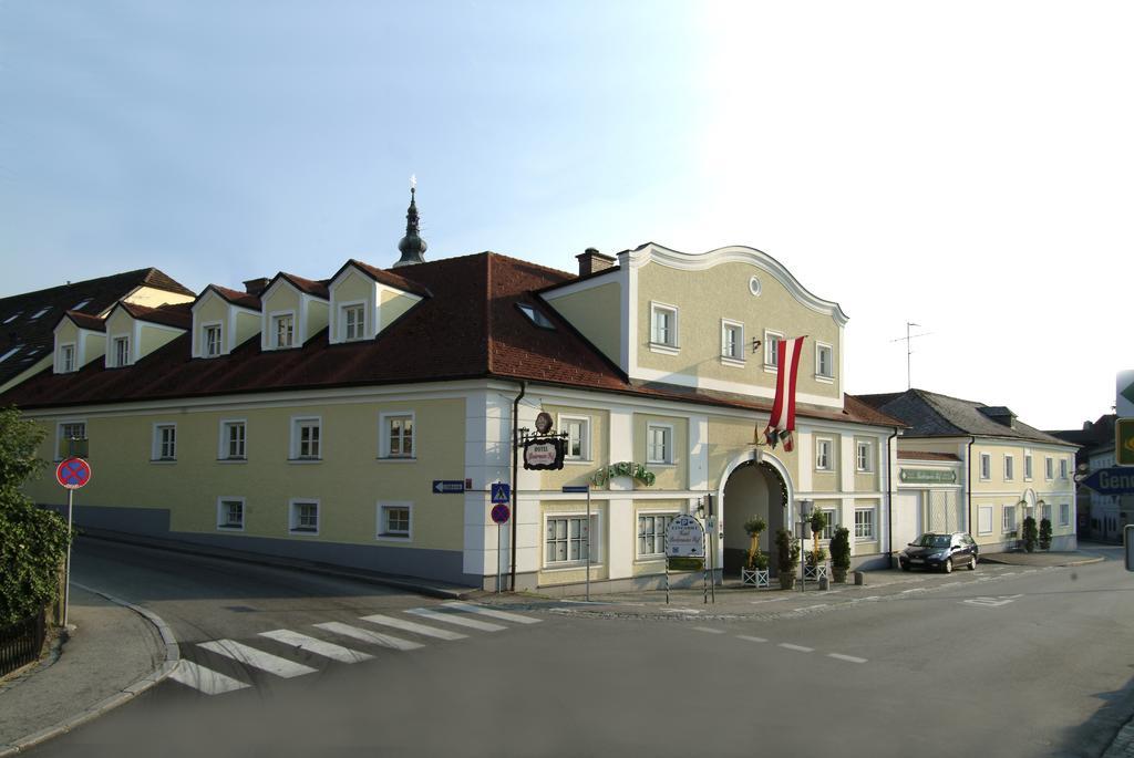 Hotel Biedermeier Hof Schärding Exterior foto